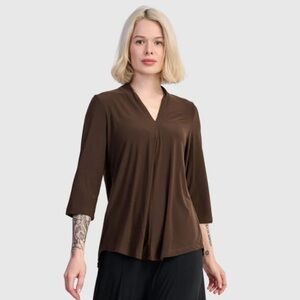 Alembika Essential Slinky V Neck Top In Sepia